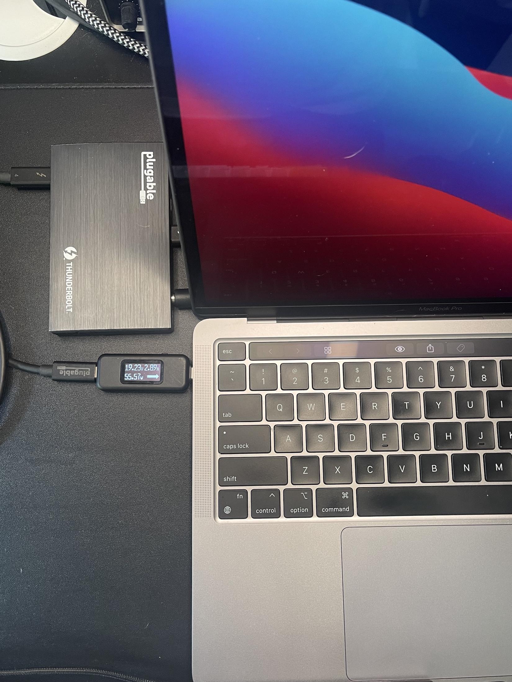 A Technical Demonstration of Our Plugable Thunderbolt 4 Hub (TBT4HUB3C