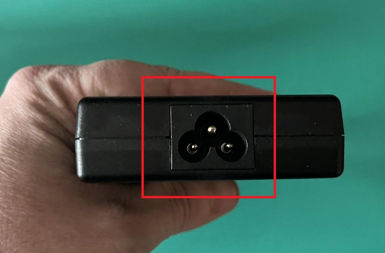 TBT-6950PD Power Adapter Annotated