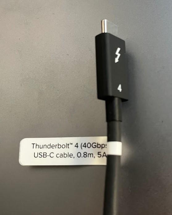 TBT4-HUB3C cable flag 002