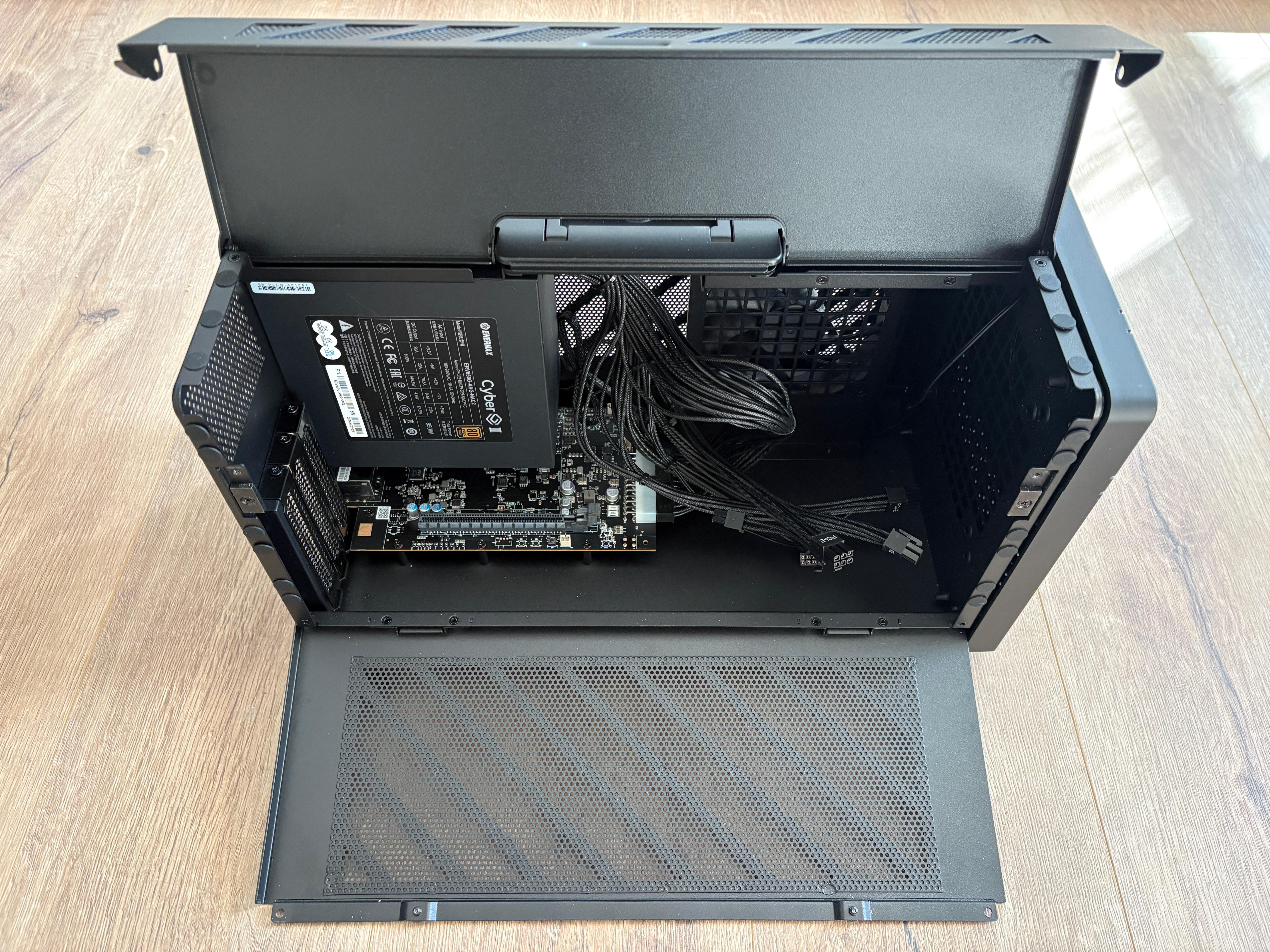 tbt5-ai both doors open