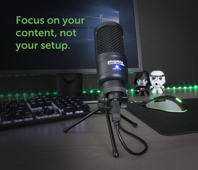 in-use image of the Plugable Studio USB Microphone